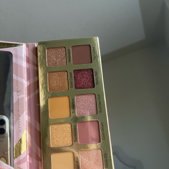 Violet Voss sun kissed eyeshadow palette - Picture 4 of 5
